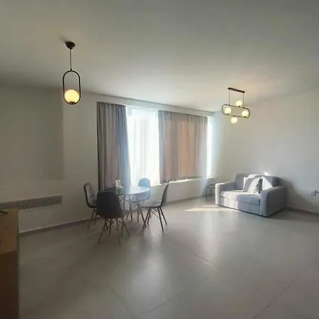 Astrolithos Gazi Apartment *
